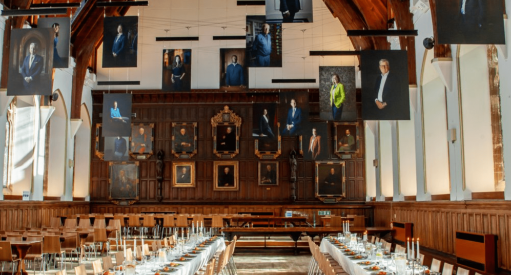 Bedes Summer School Lancing校のダイニングホール