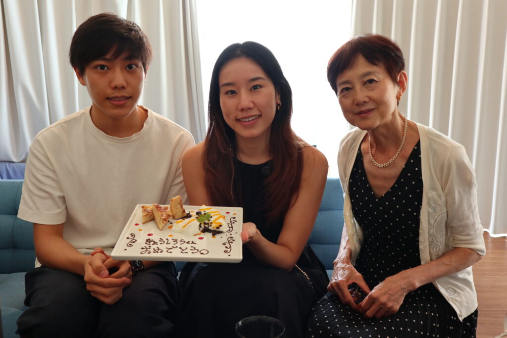 キングスカレッジロンドンに合格した生徒さんのお祝い